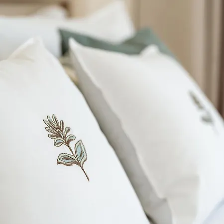 Salgados Premium By Da'home * Guia (Faro)