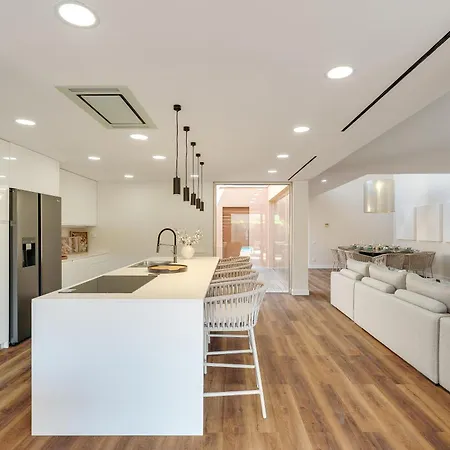 Salgados Premium By Da'home * Guia (Faro)