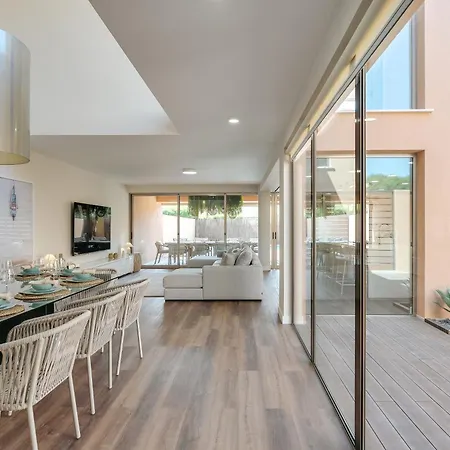 Salgados Premium By Da'home *